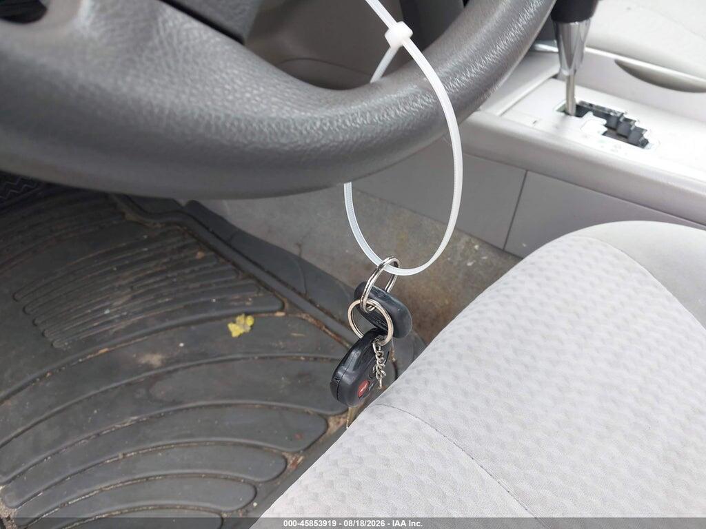4T1BF3EK8BU764012 2011 TOYOTA CAMRY photo no. 11