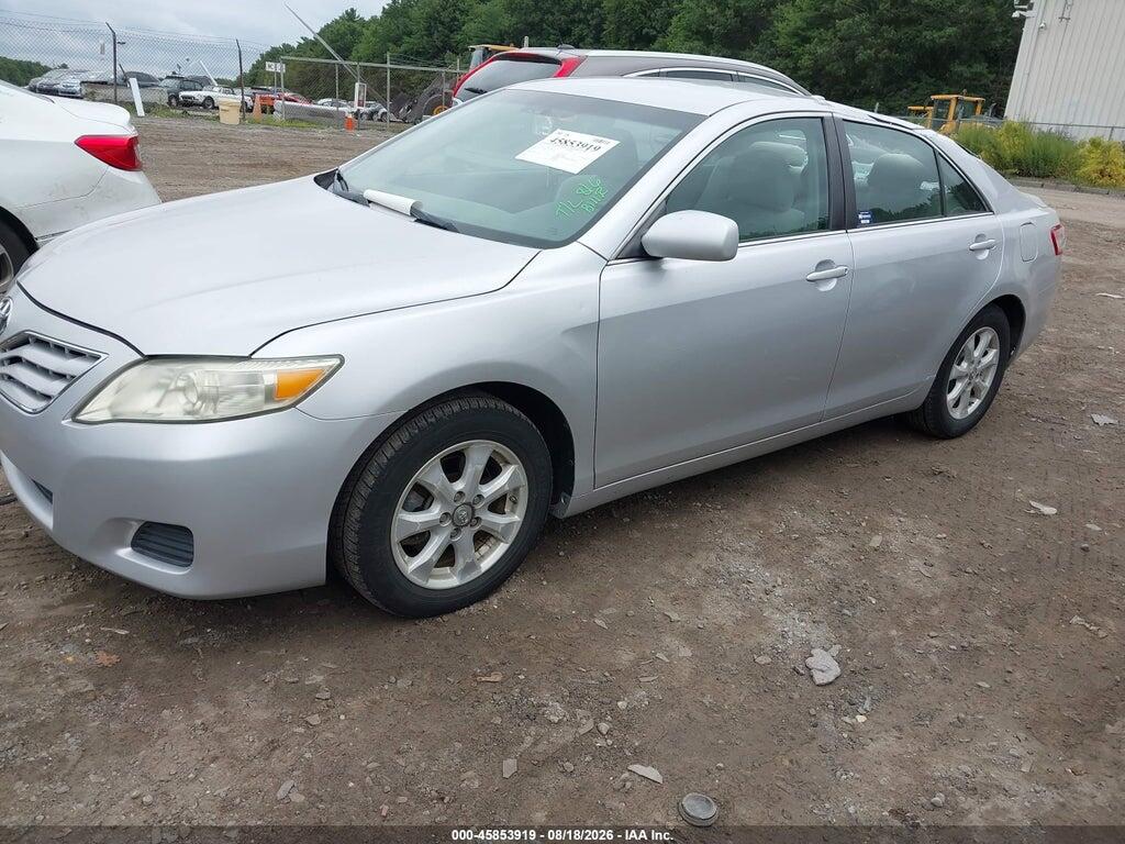 4T1BF3EK8BU764012 2011 TOYOTA CAMRY photo no. 2