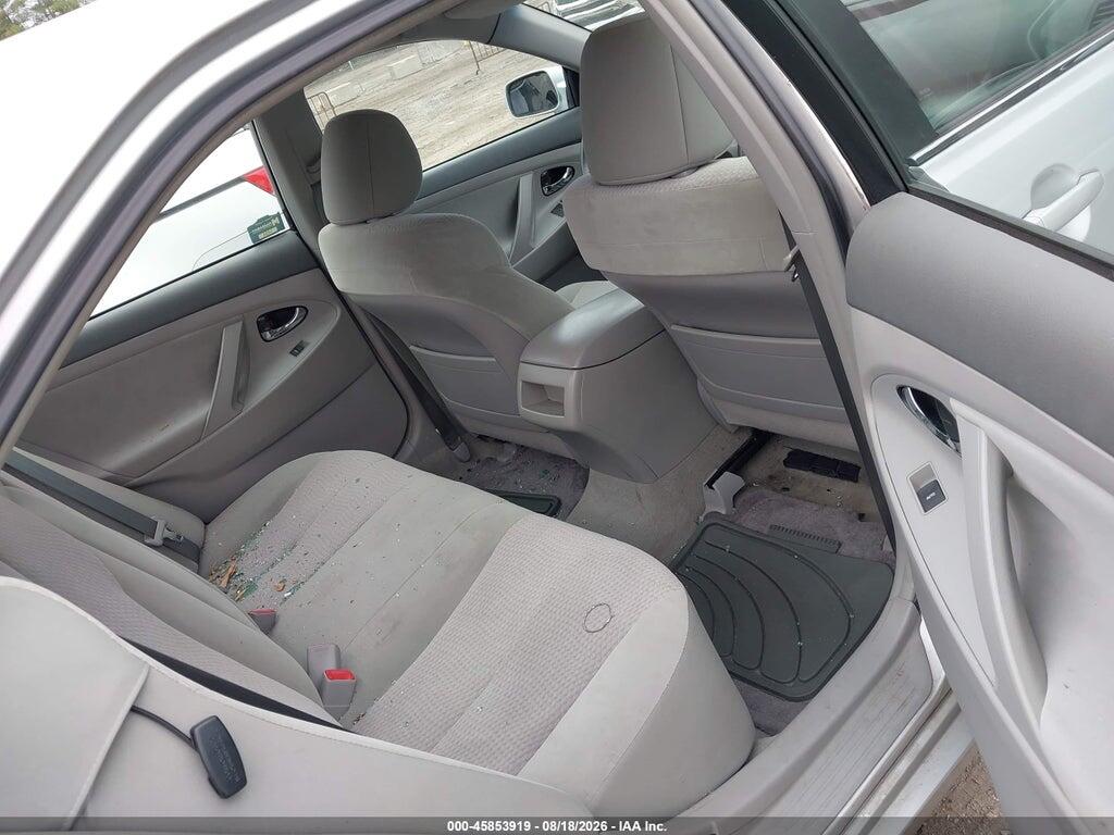 4T1BF3EK8BU764012 2011 TOYOTA CAMRY photo no. 8
