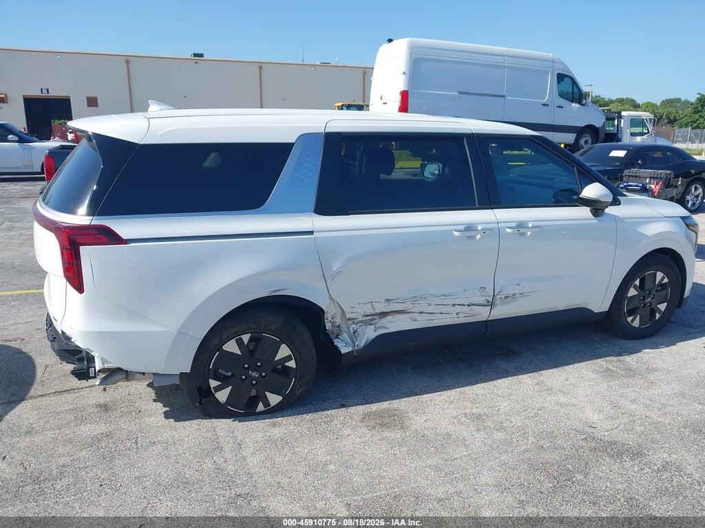 KNDNB5KA9V6192509 2027 KIA CARNIVAL photo no. 6