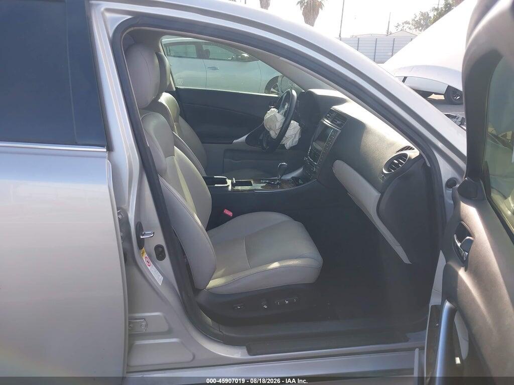 JTHBK262492090258 2009 LEXUS IS 250 photo no. 5