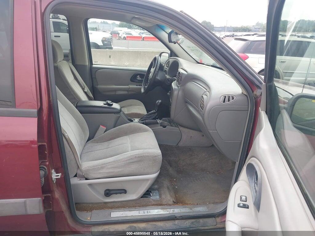 1GNET16S656111966 2005 CHEVROLET TRAILBLAZER EXT photo no. 5