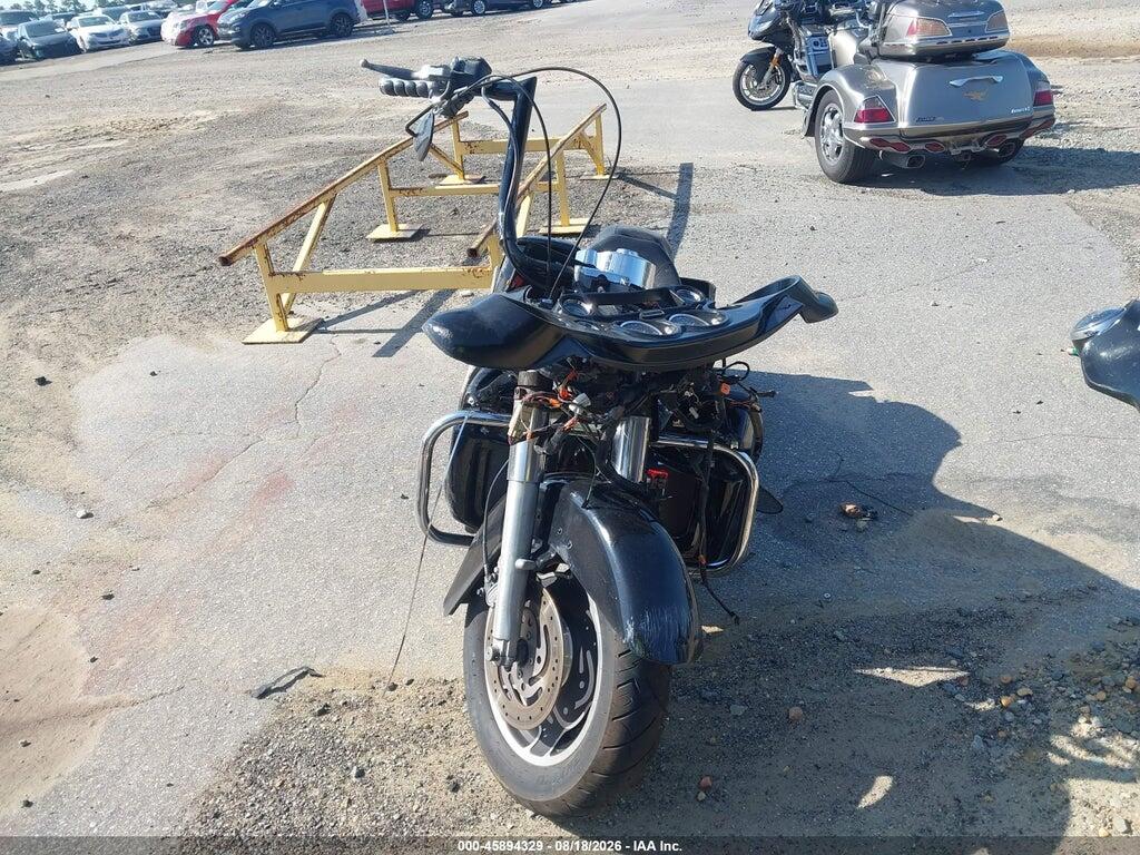 1HD1KB4157Y688892 2007 HARLEY-DAVIDSON FLHX photo no. 5