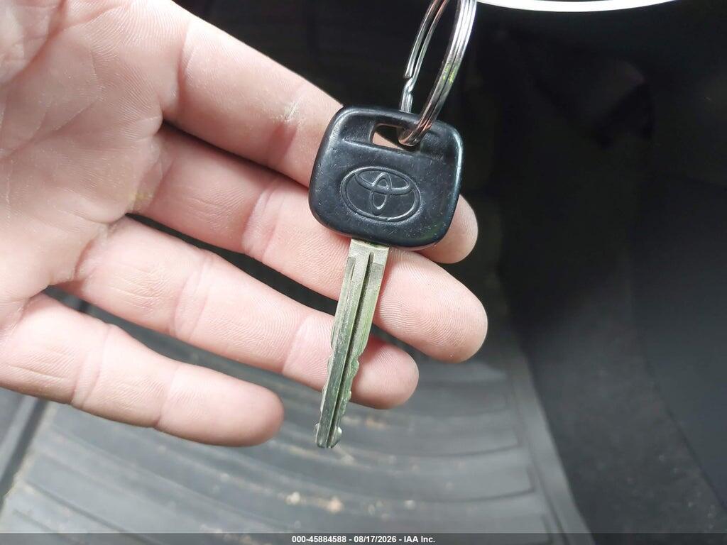 2T1BR32E43C088473 2003 TOYOTA COROLLA photo no. 11