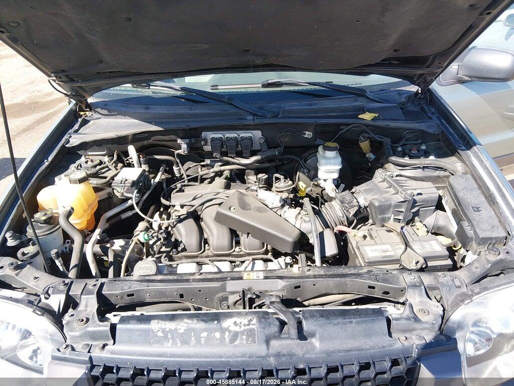 1FMYU93195KC80332 2005 FORD ESCAPE photo no. 10