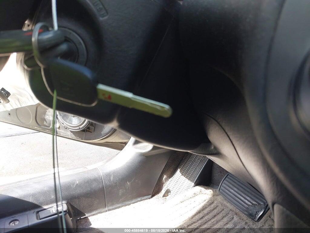 1HGEM22935L034393 2005 HONDA CIVIC photo no. 11