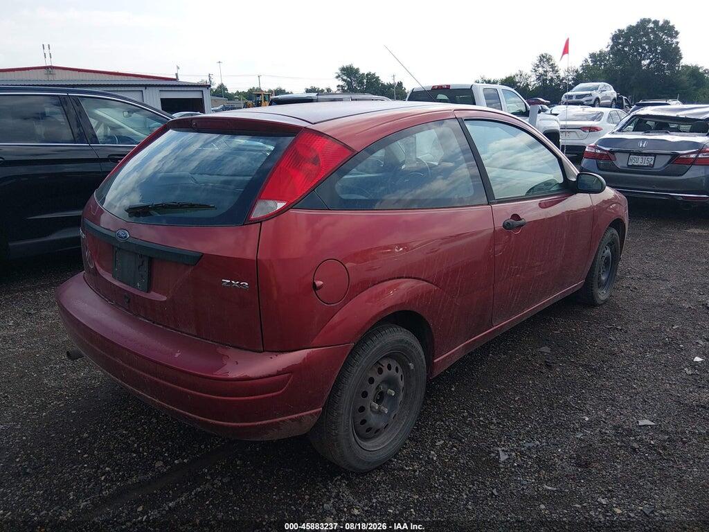 3FAFP31N95R124301 2005 FORD FOCUS photo no. 4