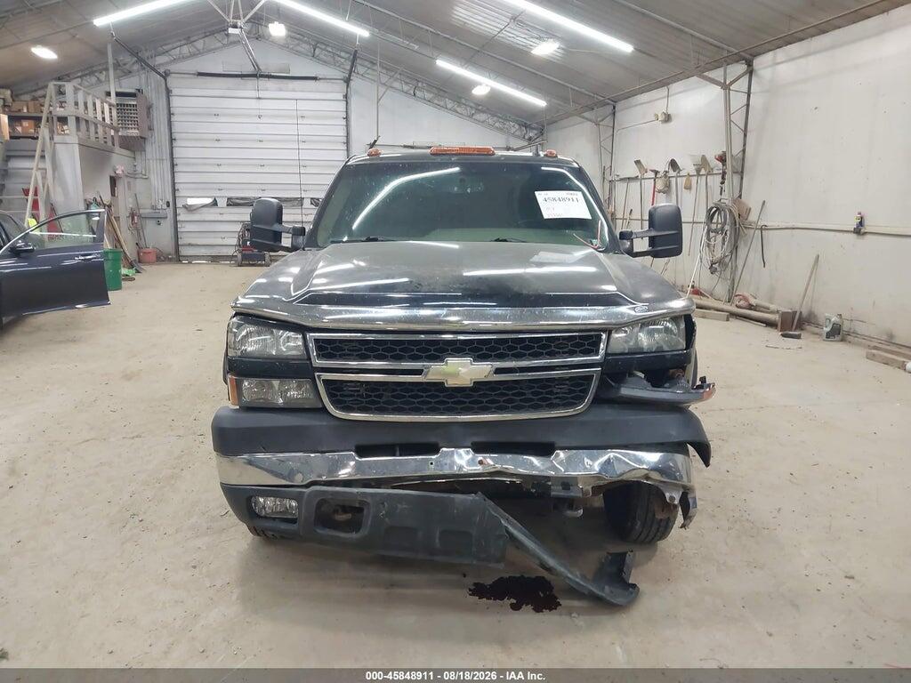 1GCJK33D37F106027 2007 CHEVROLET SILVERADO 3500 CLASSIC photo no. 12