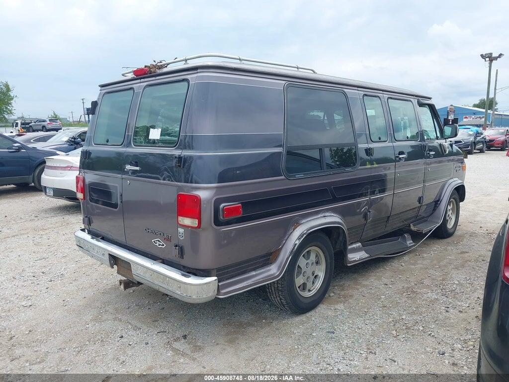 1GBEG25K6RF174371 1994 CHEVROLET G20 photo no. 4