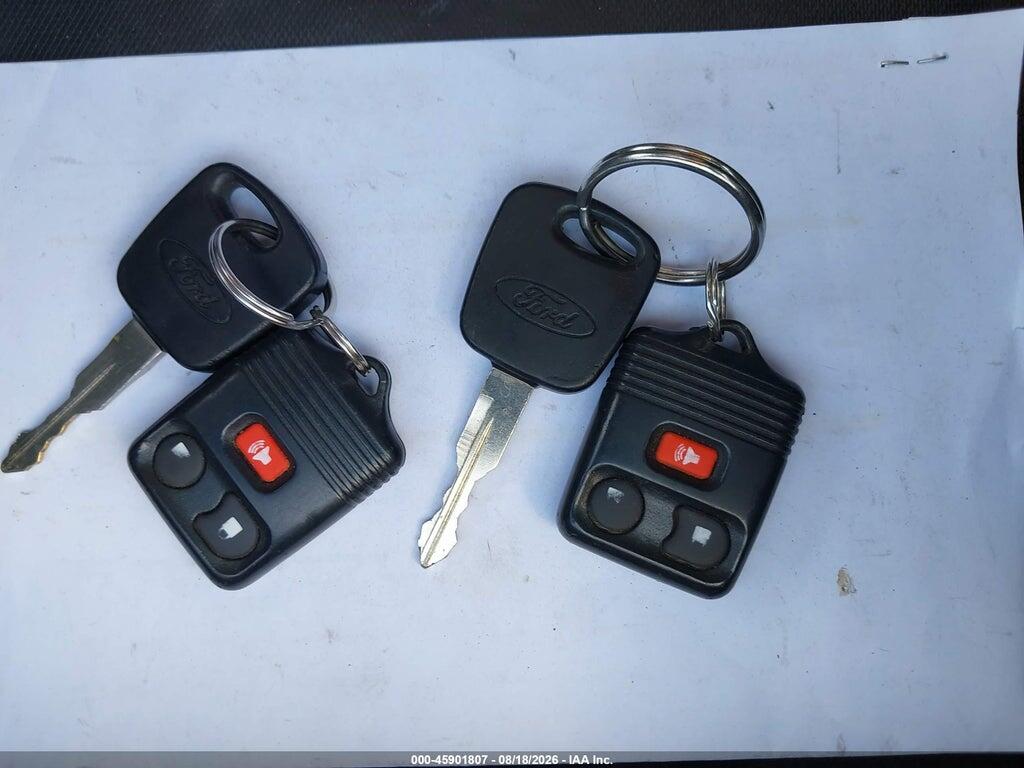 1FMZU73E9YZB46380 2000 FORD EXPLORER photo no. 11
