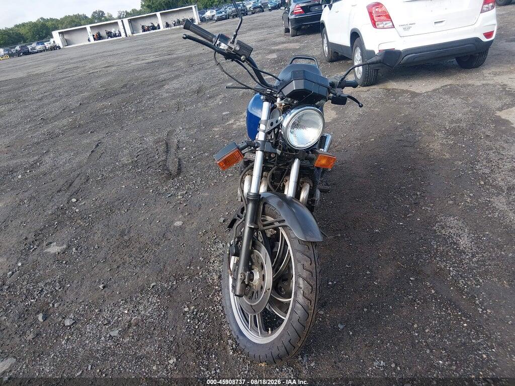 JYA5G2003CA103887 1982 YAMAHA XJ750 photo no. 5