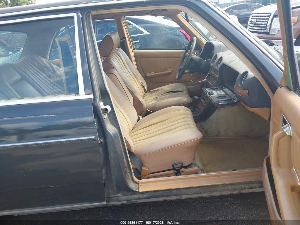 WDBAB33C6FA249507 1985 MERCEDES-BENZ 300 photo no. 5