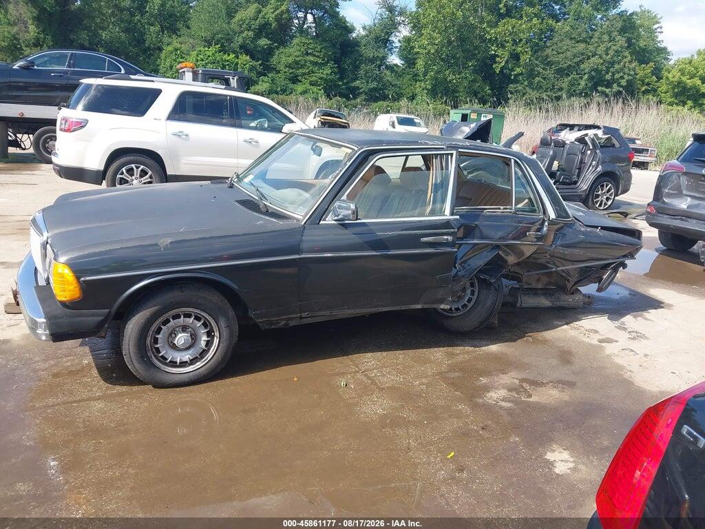 WDBAB33C6FA249507 1985 MERCEDES-BENZ 300 photo no. 6