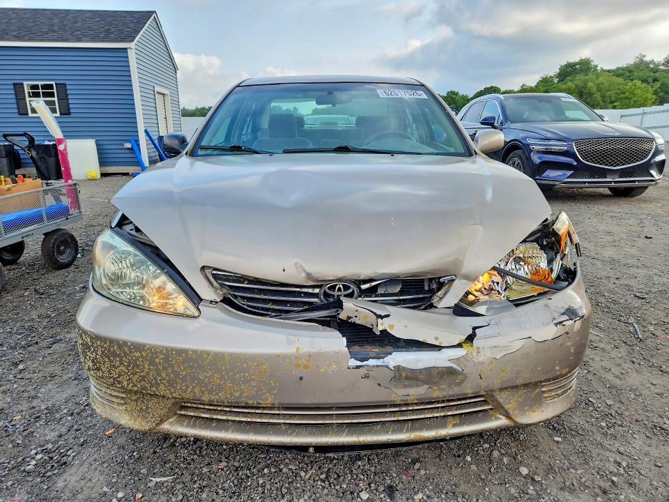 4T1BE32K44U891981 2004 TOYOTA CAMRY photo no. 5
