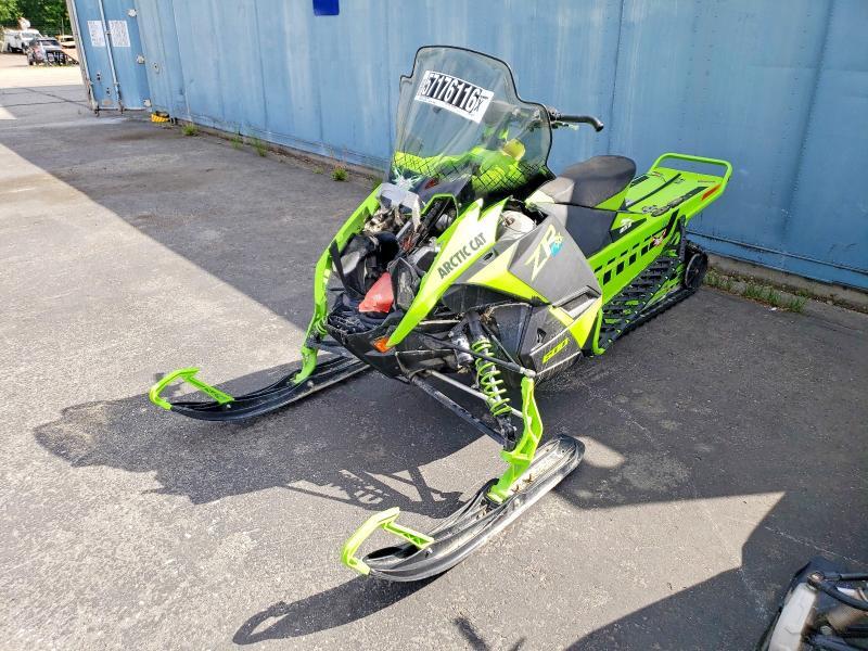 4UF1S2GG5RT103156 2024 ARCTIC CAT ZR600R-XCE photo no. 2