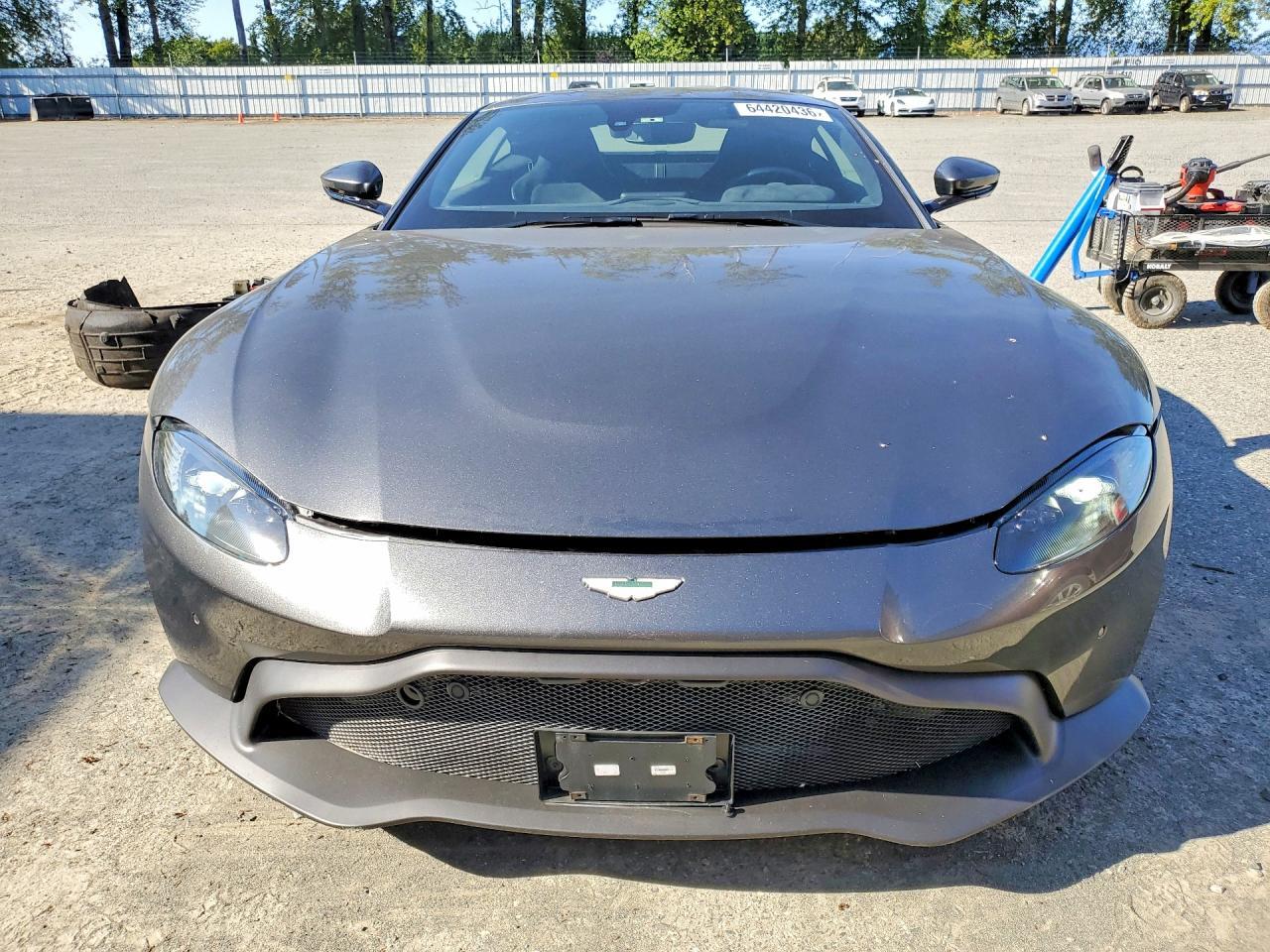 2020 ASTON MARTIN VANTAGE — Фото 5 из 13