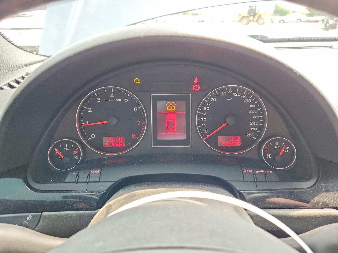 2008 AUDI A4 S-LINE 3.2 QUATTRO — Фото 9 из 12