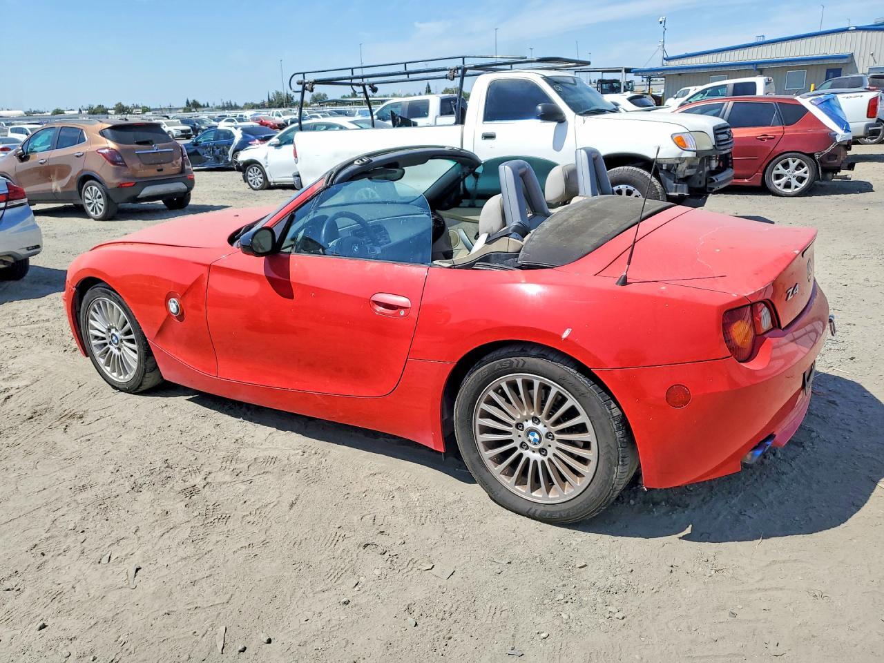4USBT53424LU06291 2004 BMW Z4 photo no. 2