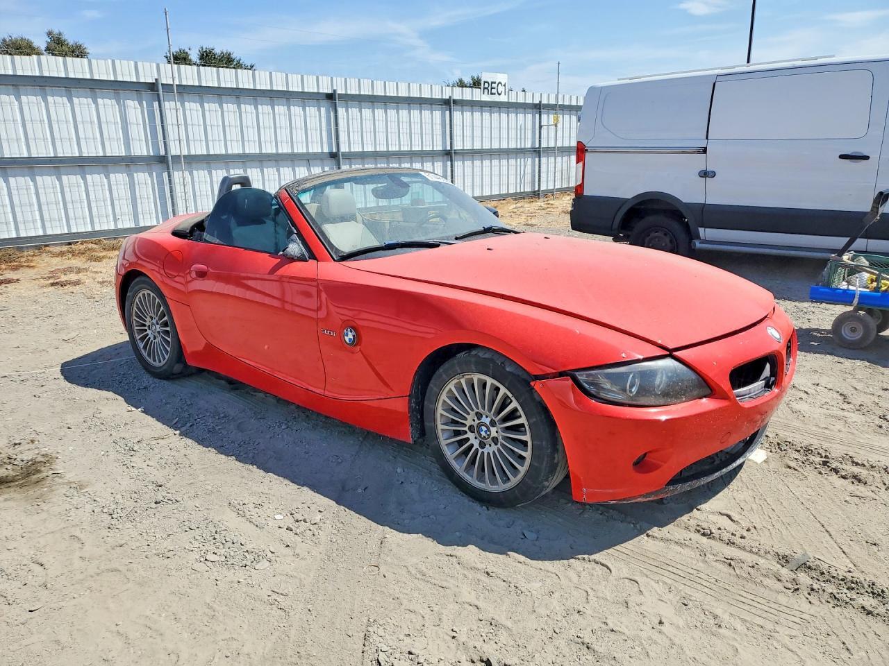 4USBT53424LU06291 2004 BMW Z4 photo no. 4