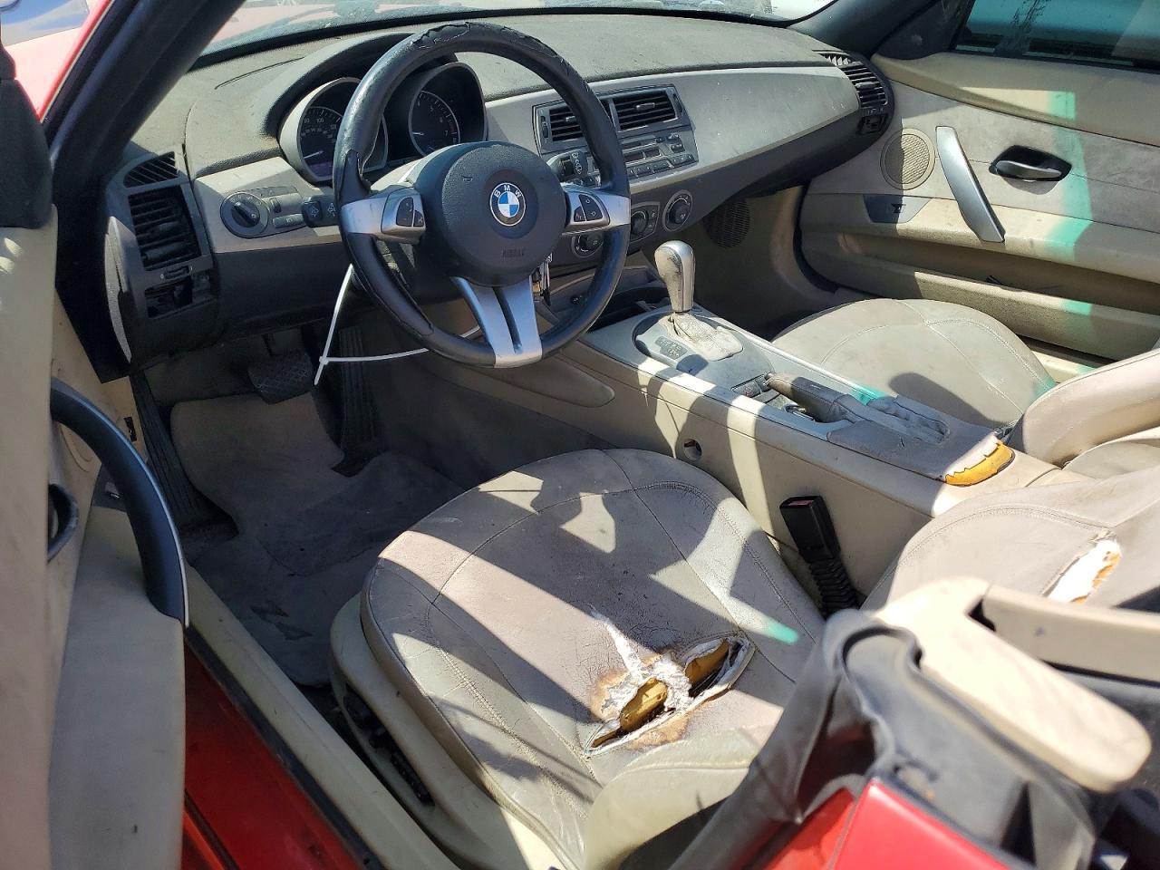 4USBT53424LU06291 2004 BMW Z4 photo no. 8