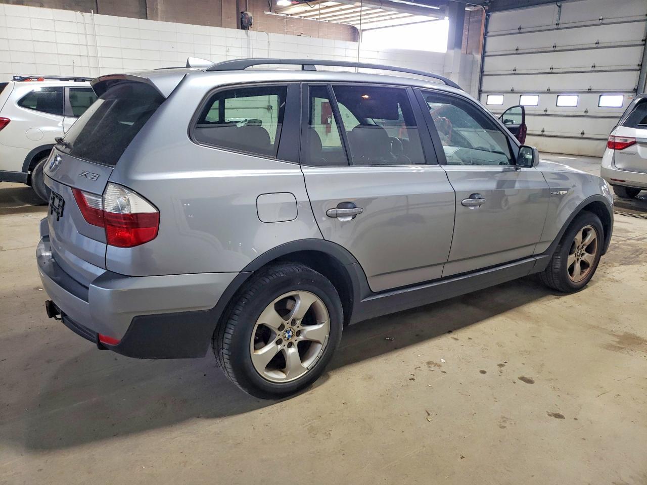 2008 BMW X3 3.0SI — Фото 3 из 13