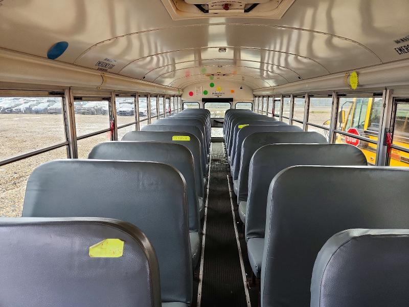 2012 BLUEBIRD VISION - SCHOOL BUS — Фото 6 из 10
