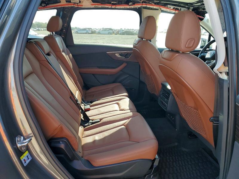 2020 AUDI Q7 PREMIUM PLUS — Фото 10 из 13