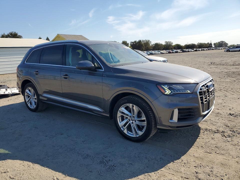 2020 AUDI Q7 PREMIUM PLUS — Фото 4 из 13