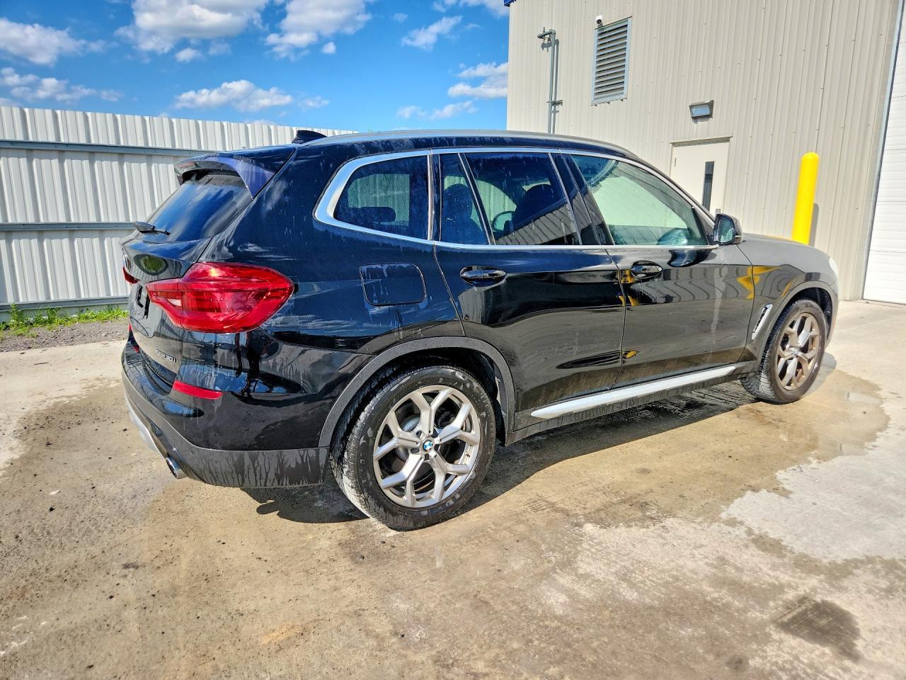 5UXTY5C05LLT38459 2020 BMW X3 photo no. 3