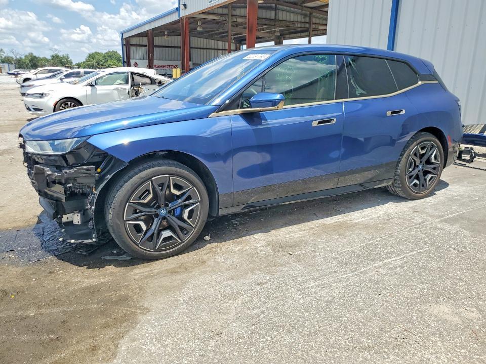 2024 BMW IX WB523CF06RCR08663