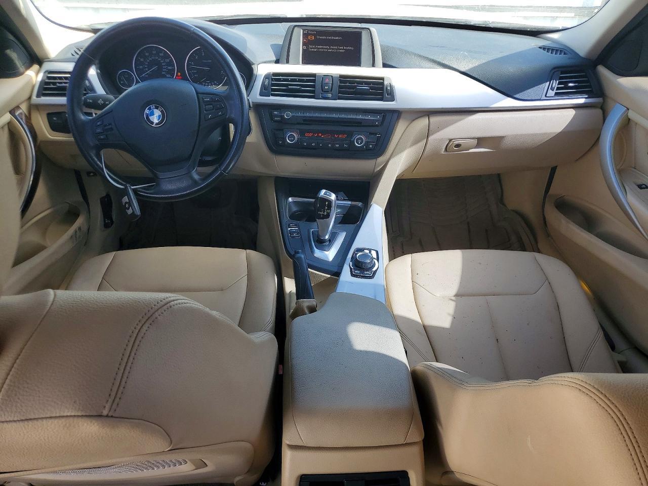 2012 BMW 328 I — Фото 8 из 12