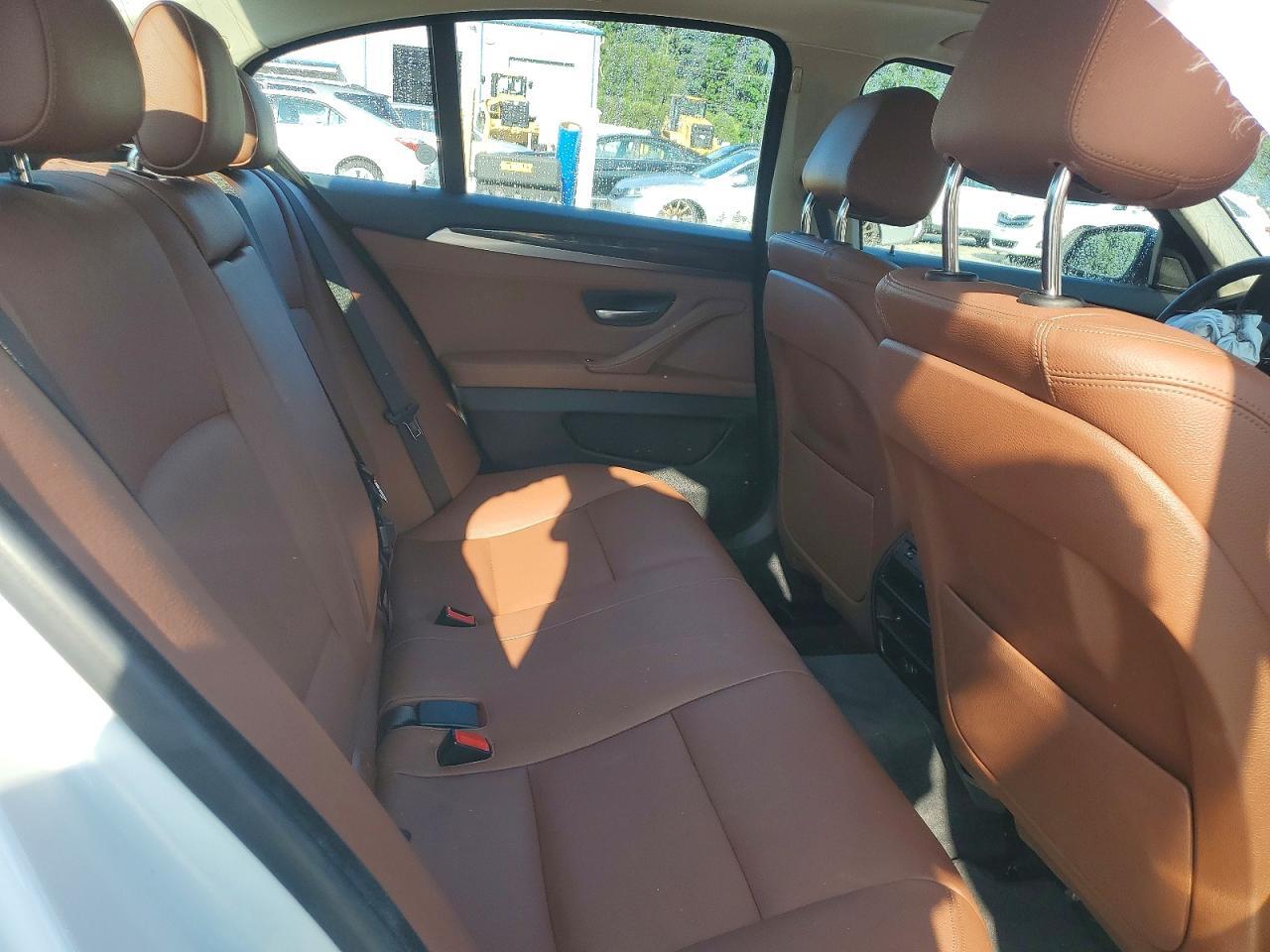 WBA5A7C57GG151676 2016 BMW 528 photo no. 10