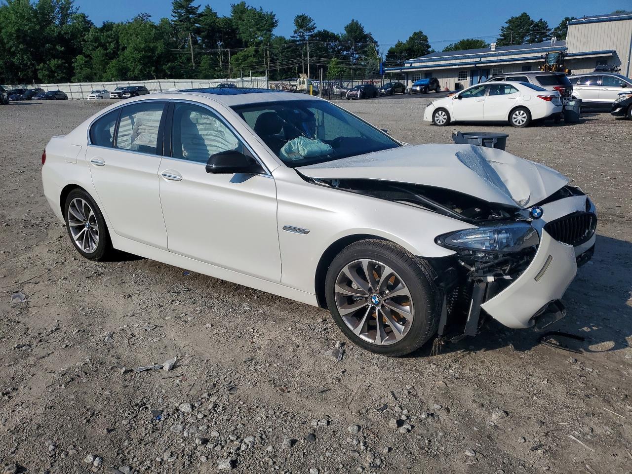 WBA5A7C57GG151676 2016 BMW 528 photo no. 4