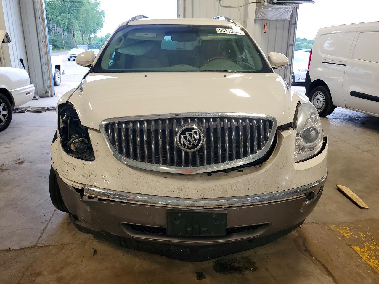 2012 BUICK ENCLAVE — Фото 5 из 13
