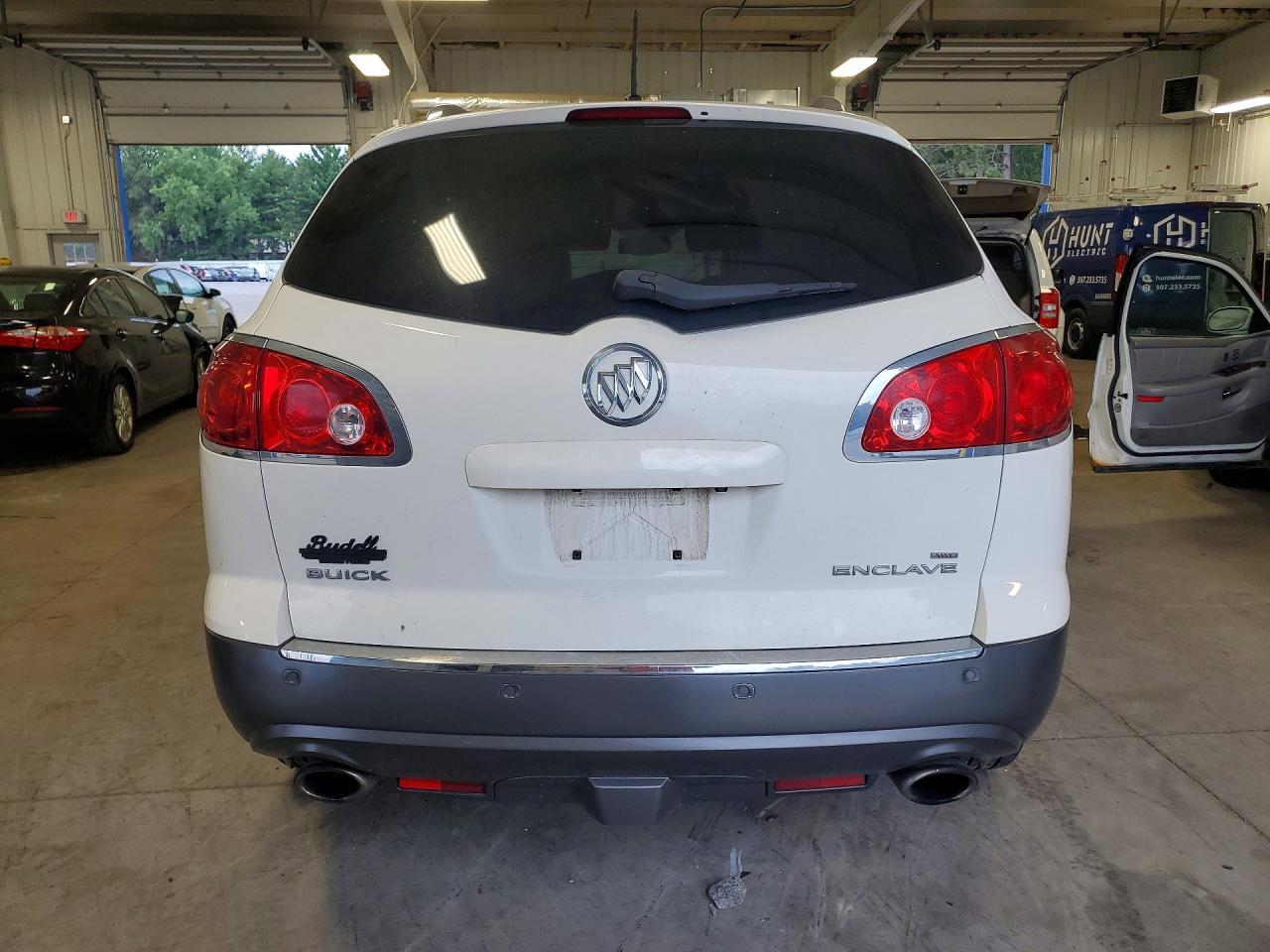 2012 BUICK ENCLAVE — Фото 6 из 13