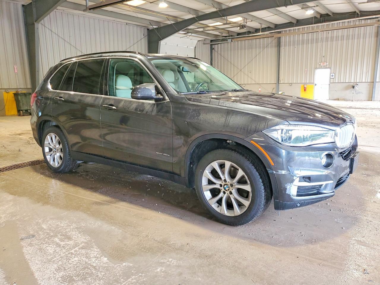 2016 BMW X5 XDR40E — Фото 4 из 13