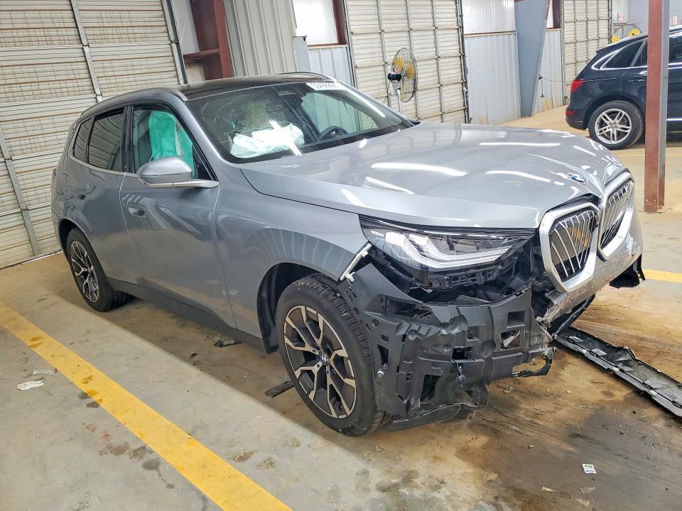 2026 BMW X3 30 XDRIVE — Фото 4 из 12