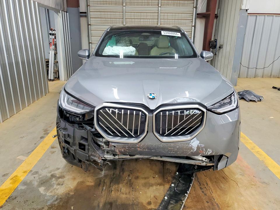 2026 BMW X3 30 XDRIVE — Фото 5 из 12
