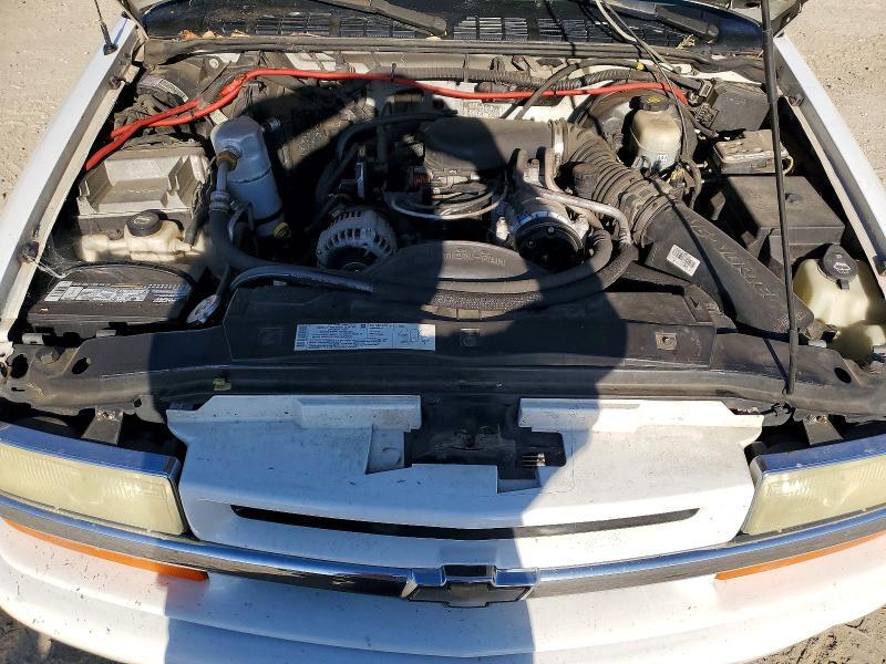 1GNCS13X54K105222 2004 CHEVROLET BLAZER photo no. 11