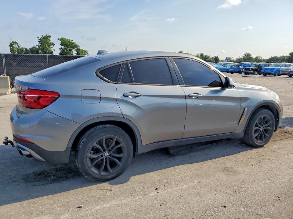 2016 BMW X6 SDRIVE35I — Фото 3 из 12