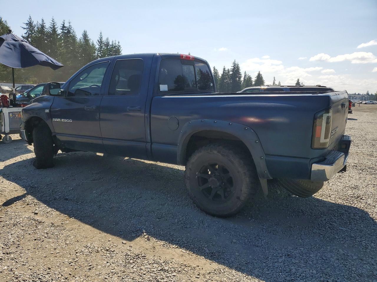 1D7KU28D94J169133 2004 DODGE RAM 2500 photo no. 2