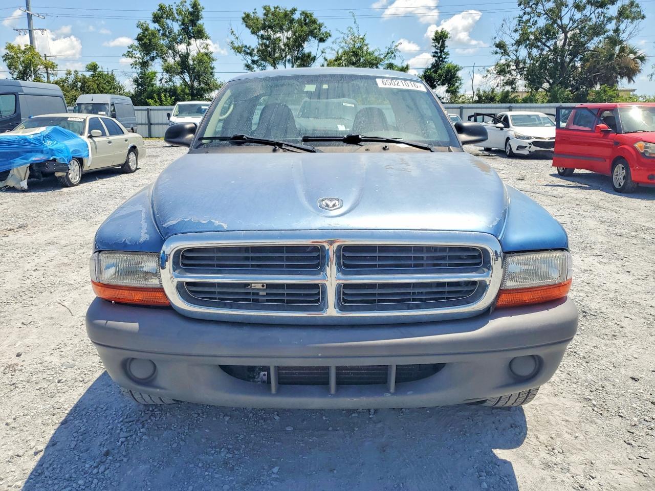 2004 DODGE DAKOTA SXT — Фото 5 из 12
