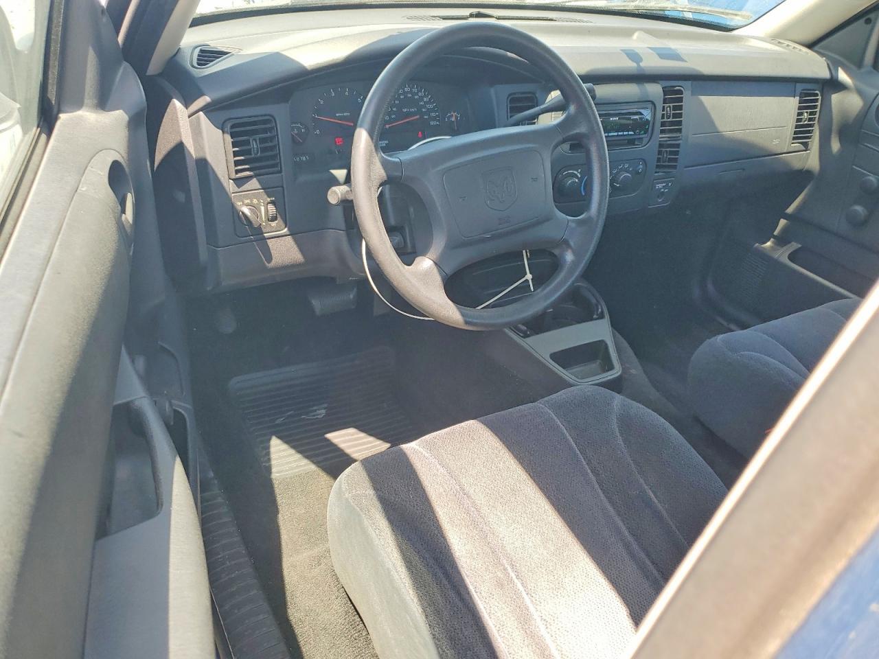 2004 DODGE DAKOTA SXT — Фото 8 из 12