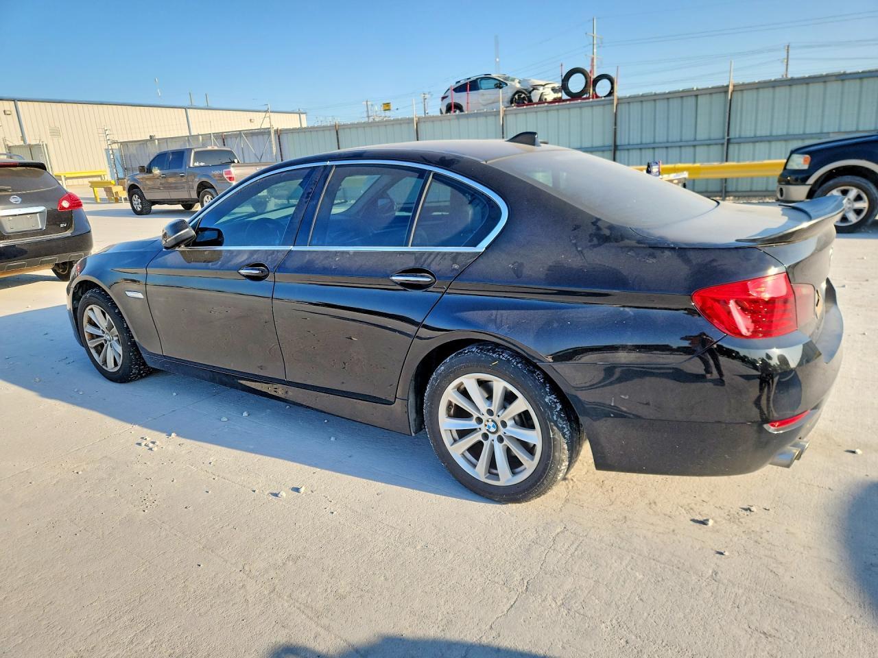 2016 BMW 528 I — Фото 2 из 12