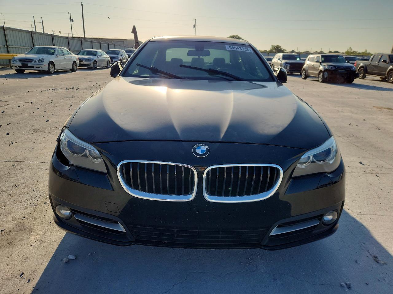 2016 BMW 528 I — Фото 5 из 12