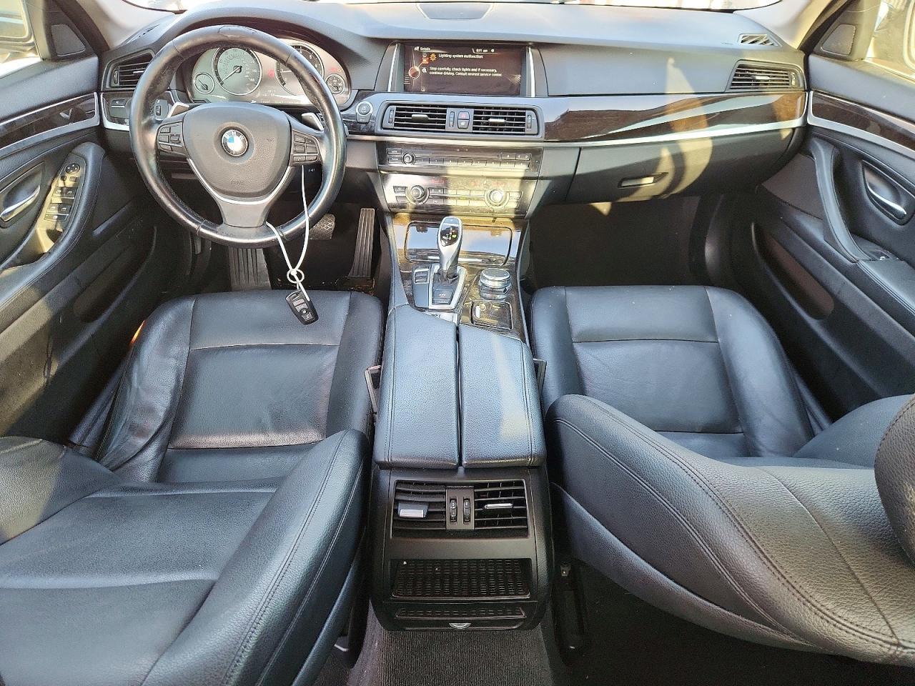 2016 BMW 528 I — Фото 8 из 12