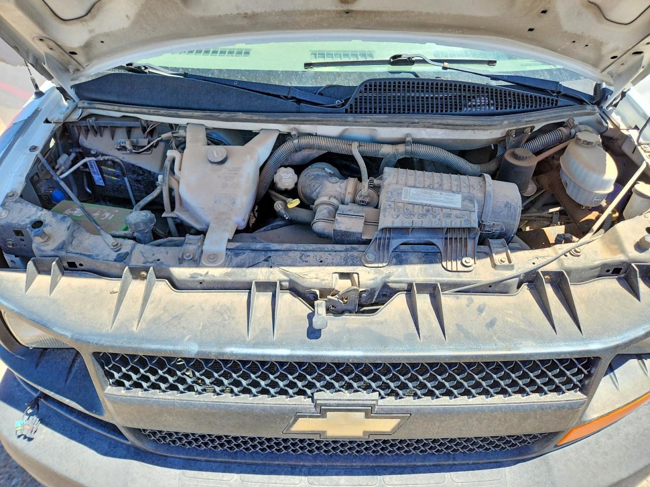 2008 CHEVROLET EXPRESS G2500 — Фото 12 из 13