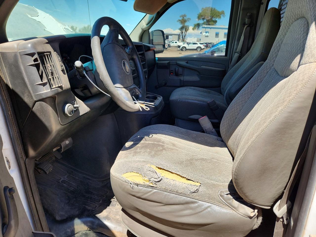 2008 CHEVROLET EXPRESS G2500 — Фото 7 из 13