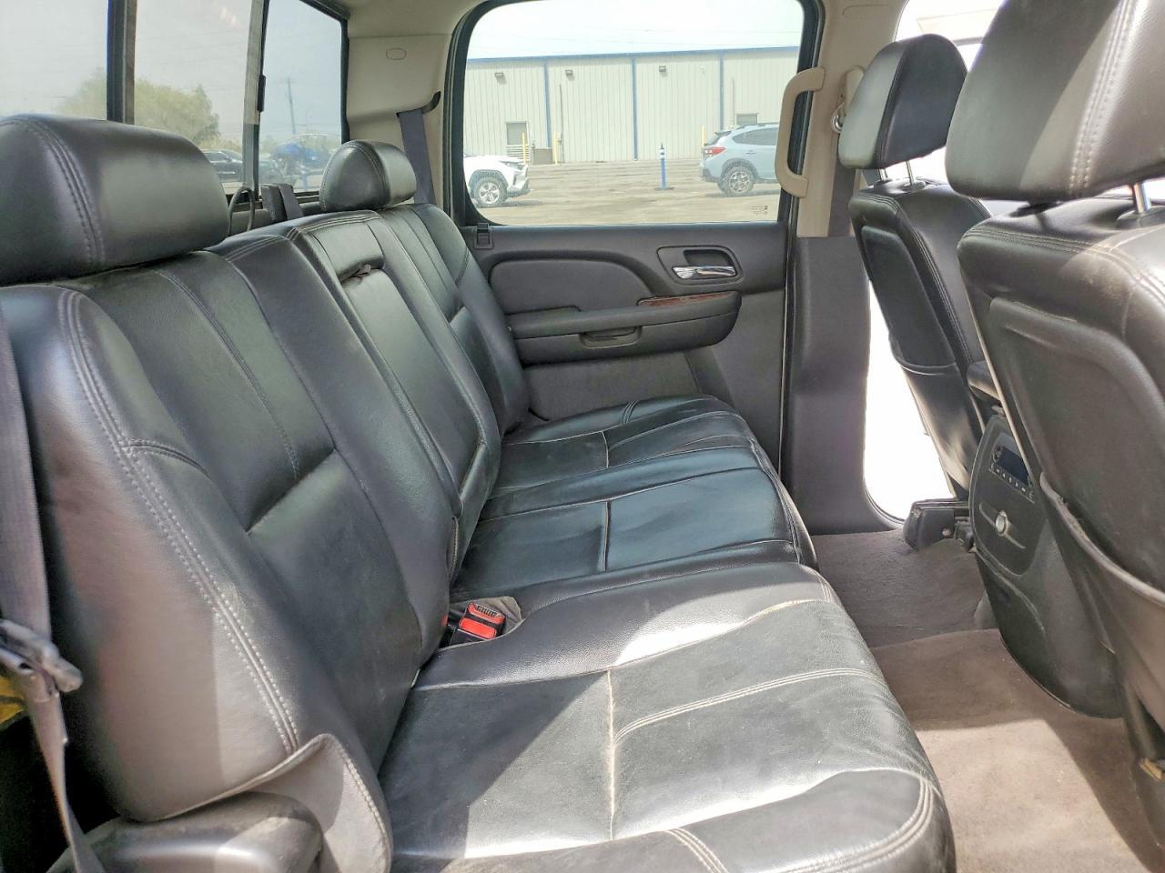 2008 CHEVROLET SILVERADO K2500 HEAVY DUTY — Фото 10 из 12