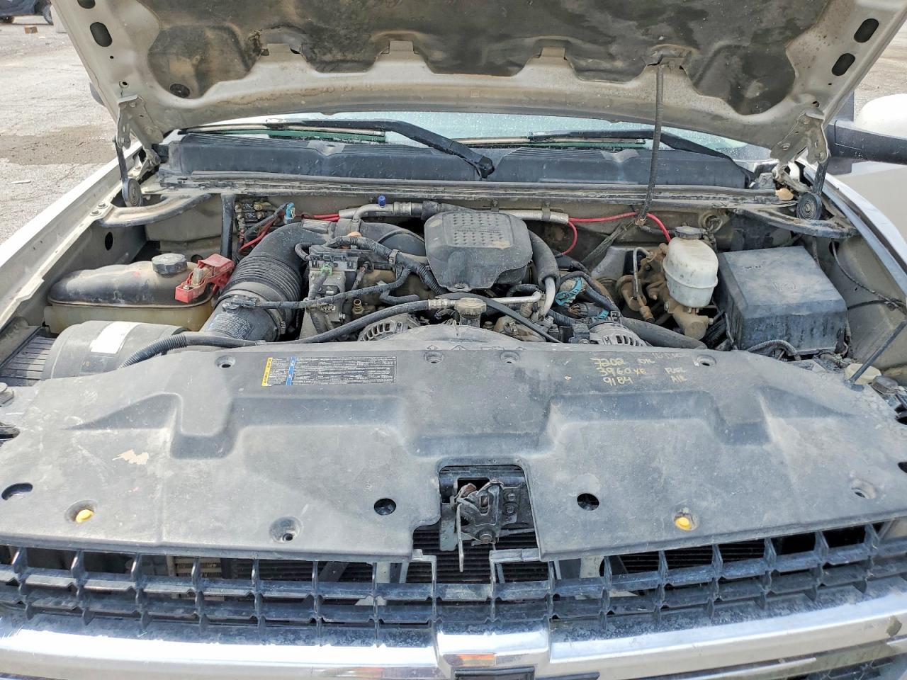 2008 CHEVROLET SILVERADO K2500 HEAVY DUTY — Фото 11 из 12